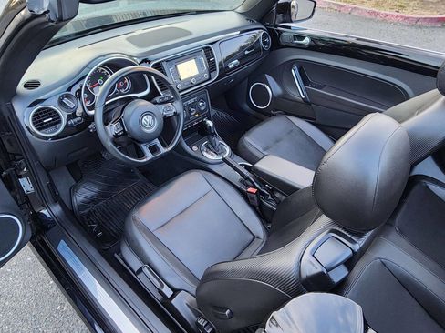 Used 2013 Volkswagen Beetle 2.5 FWD image 20