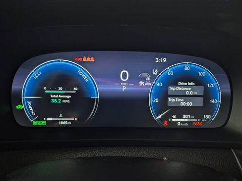 Certified 2026 Toyota Crown AWD/4WD image 24