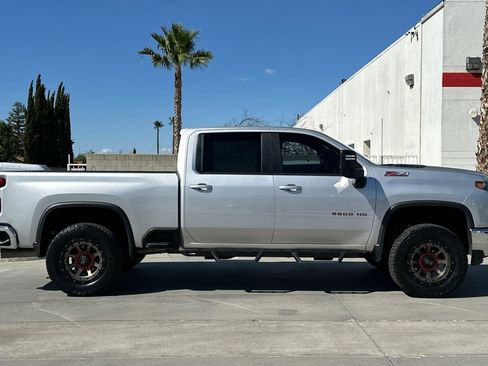 Used 2022 Chevrolet Silverado 2500 LT w/ All Star Edition AWD/4WD image 7