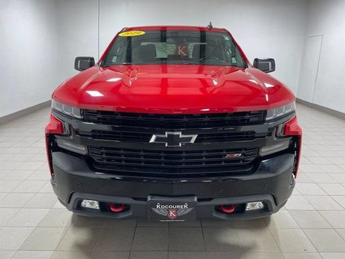 Used 2019 Chevrolet Silverado 1500 LT Trail Boss w/ Convenience Package AWD/4WD image 2