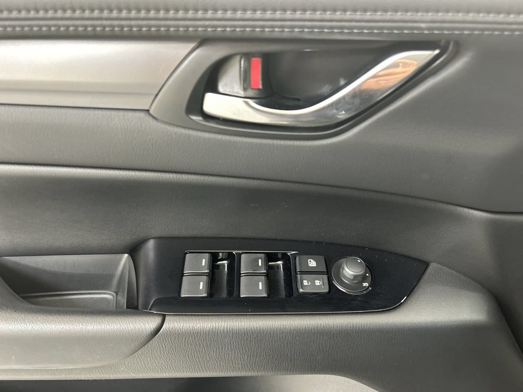 Certified 2021 MAZDA CX-5 Touring AWD/4WD image 11