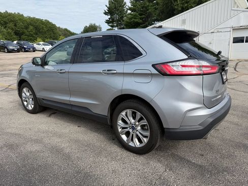 Used 2022 Ford Edge Titanium AWD/4WD image 7