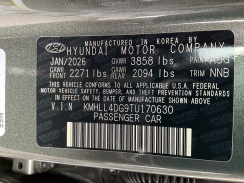 New 2026 Hyundai Elantra SE image 40