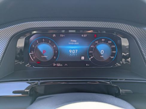 New 2026 Volkswagen Atlas Cross Sport SEL R-Line AWD/4WD image 28
