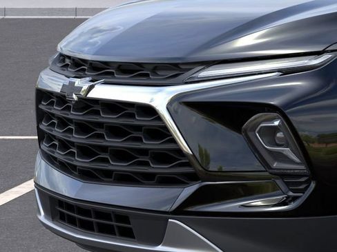 New 2026 Chevrolet Blazer LT w/ Convenience Package FWD image 13
