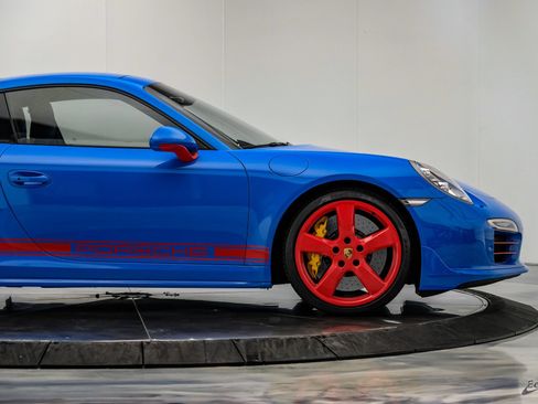 Used 2016 Porsche 911 Turbo S AWD/4WD image 28