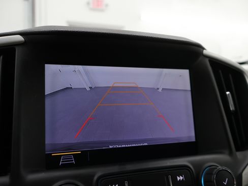 Used 2019 GMC Terrain SLT w/ Preferred Package image 17