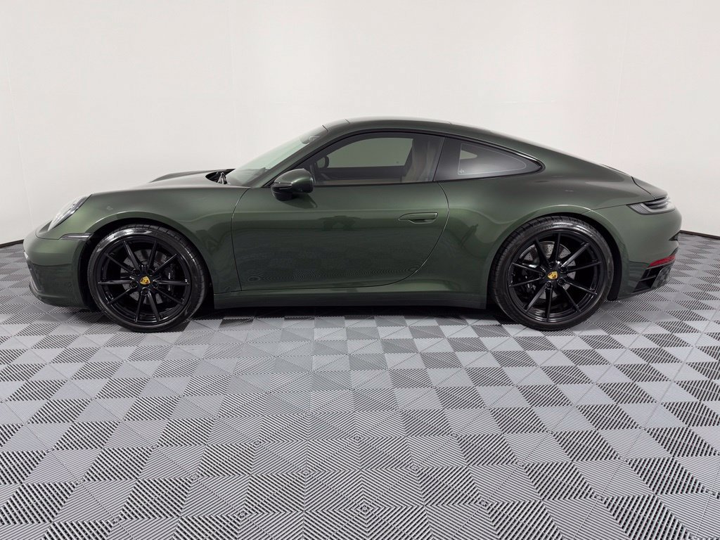 Used 2021 Porsche 911 Carrera S RWD image 2
