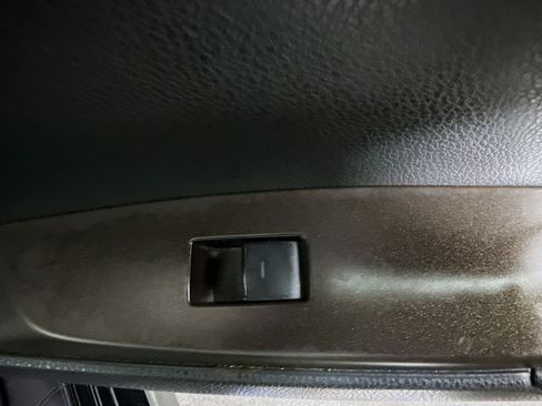 Used 2024 Toyota Camry SE FWD image 30
