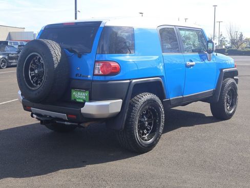 Used 2007 Toyota FJ Cruiser 4WD image 7