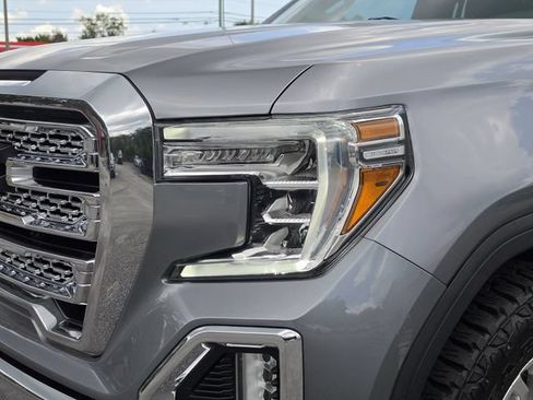 Used 2021 GMC Sierra 1500 SLT w/ SLT Premium Package AWD/4WD image 9