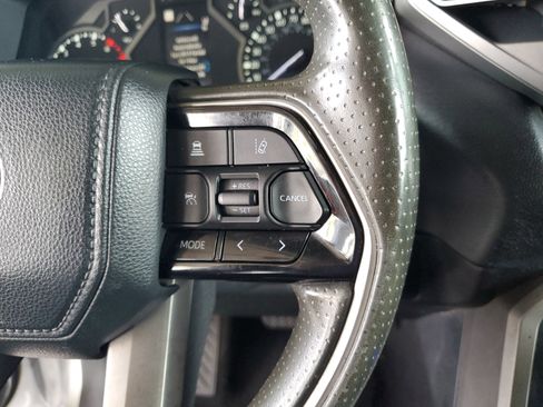 Used 2022 Toyota Tundra SR5 w/ SR5 Convenience Package RWD image 23