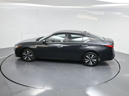 Used 2022 Nissan Altima 2.5 SV image 60