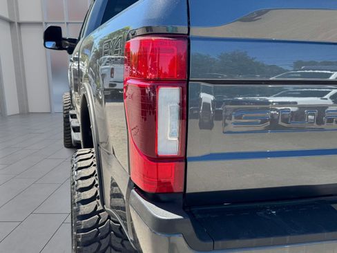 Used 2020 Ford F250 Lariat AWD/4WD image 14