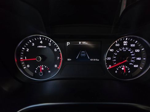 Used 2023 Kia Forte LXS FWD image 11
