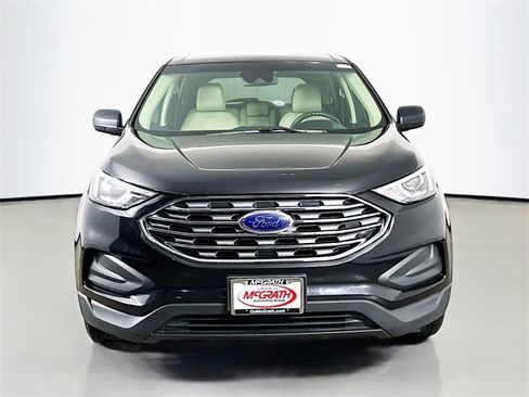 Used 2020 Ford Edge SE image 12
