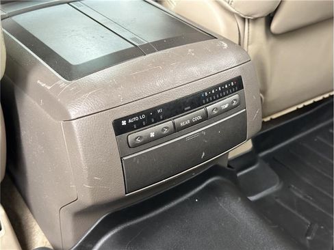 Used 2004 Lexus GX 470 AWD/4WD image 18
