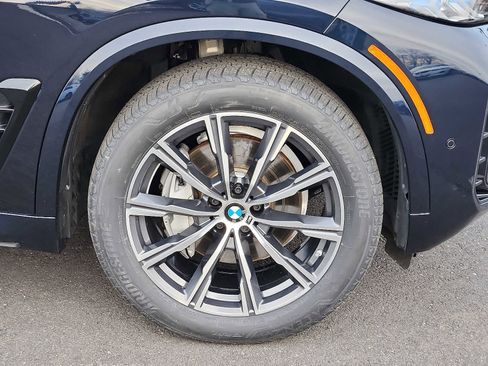 Certified 2024 BMW X5 xDrive40i w/ M Sport Package image 8