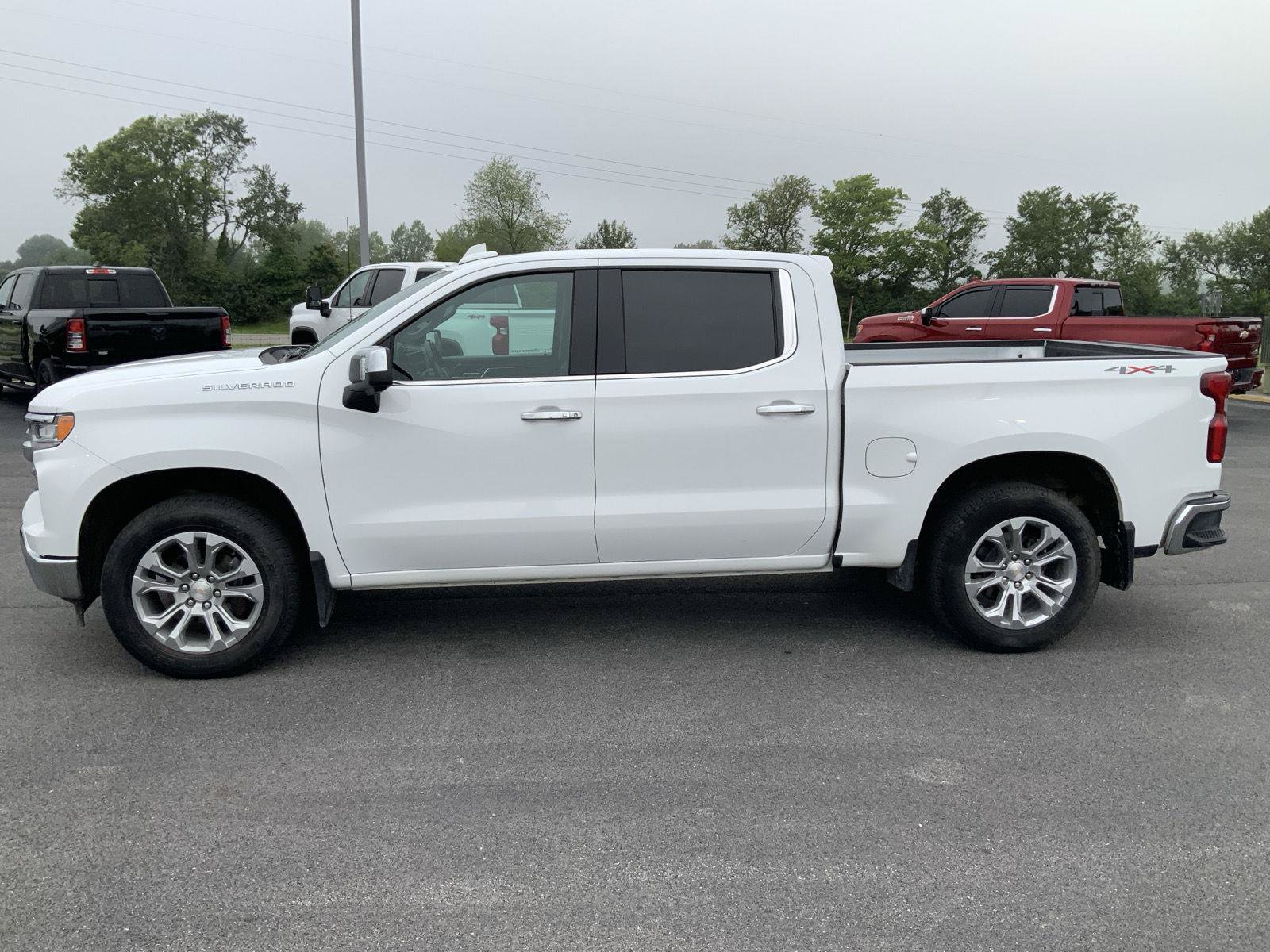 Used 2024 Chevrolet Silverado 1500 LTZ w/ LTZ Premium Package AWD/4WD image 6