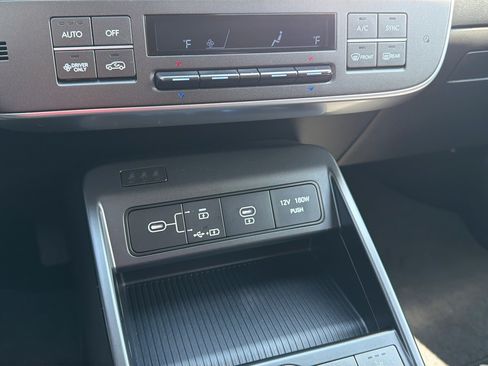 Certified 2024 Hyundai Kona SEL FWD image 24
