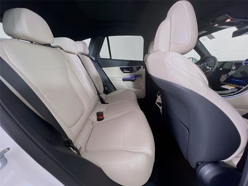 New 2026 Mercedes-Benz GLC 300 4MATIC image 24