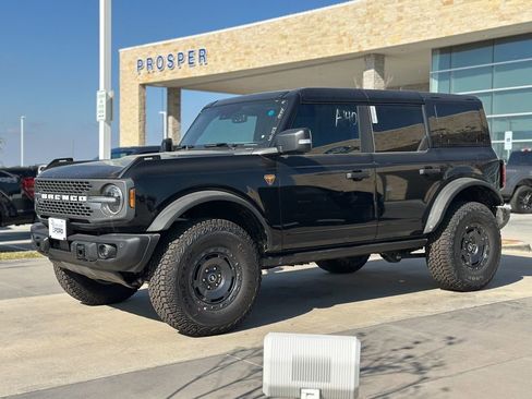 New 2025 Ford Bronco Badlands image 40