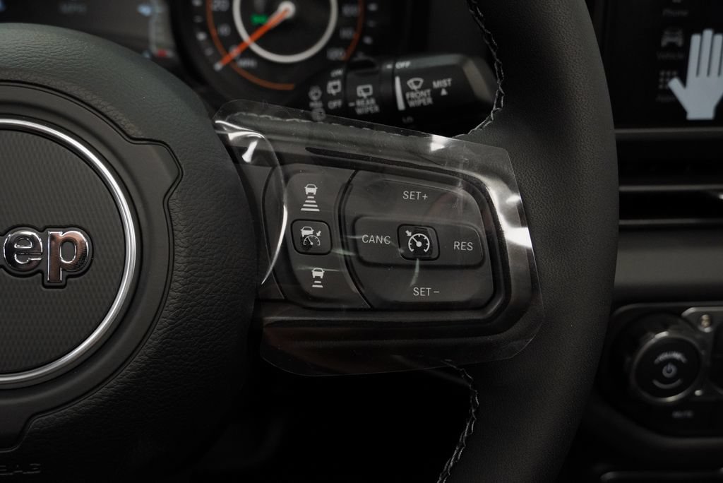 New 2026 Jeep Wrangler Unlimited Rubicon AWD/4WD image 27
