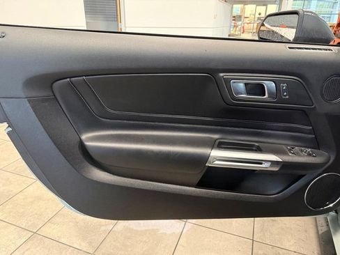 Used 2022 Ford Mustang Mach 1 w/ Mach 1 Handling Package RWD image 18