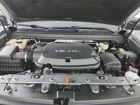 Used 2021 Chevrolet Colorado Z71 AWD/4WD image 32