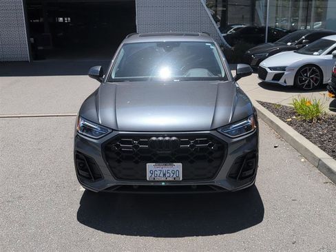 Used 2023 Audi Q5 e Premium Plus w/ Premium Plus Package AWD/4WD image 3