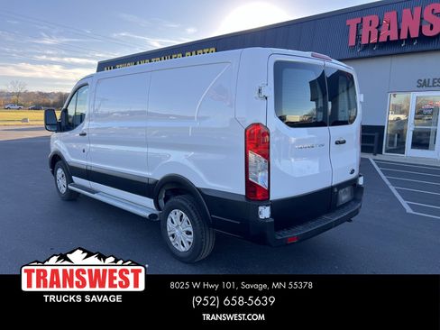 Used 2024 Ford Transit 250 Low Roof w/ Exterior Upgrade Package image 9