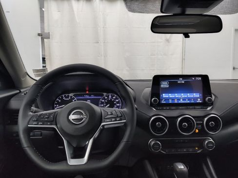 Used 2025 Nissan Sentra SV w/ All-Weather Package FWD image 22