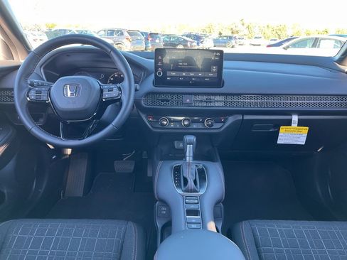 Used 2026 Honda HR-V Sport image 15