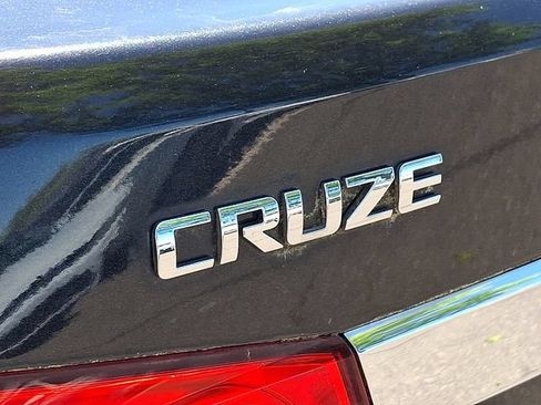 Used 2014 Chevrolet Cruze LT w/ Technology Package FWD image 30