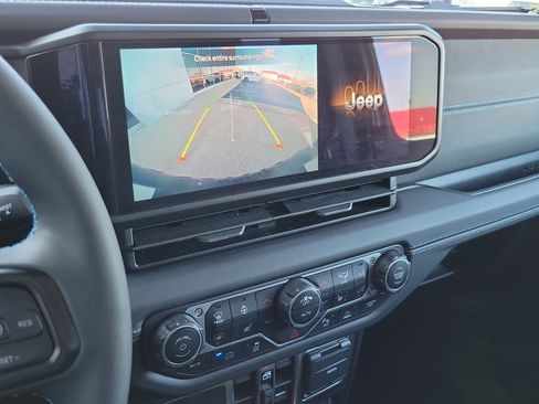 Used 2025 Jeep Wrangler Unlimited Rubicon 4xe w/ Safety Group image 12