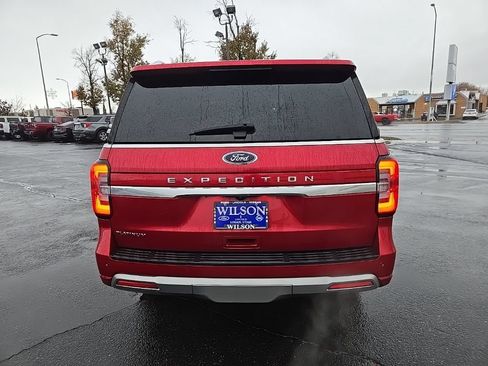 Used 2022 Ford Expedition Platinum AWD/4WD image 6