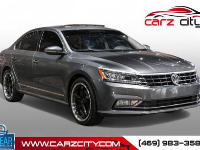 Used 2017 Volkswagen Passat 1.8T SE w/ SE Lighting Package
