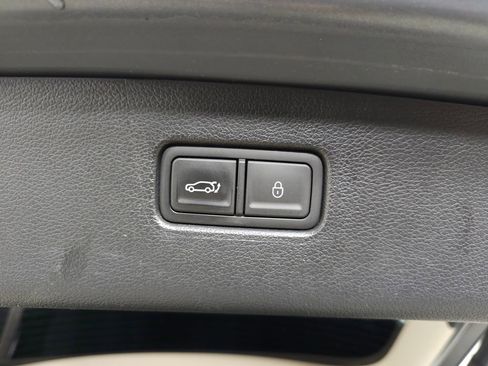 Used 2023 Genesis GV80 3.5T w/ Prestige Package AWD/4WD image 9