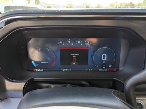 Used 2024 Ford F250 XLT w/ Black Appearance Package image 38