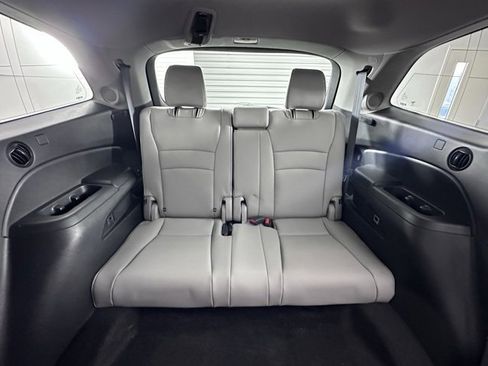 Used 2016 Honda Pilot Touring image 27