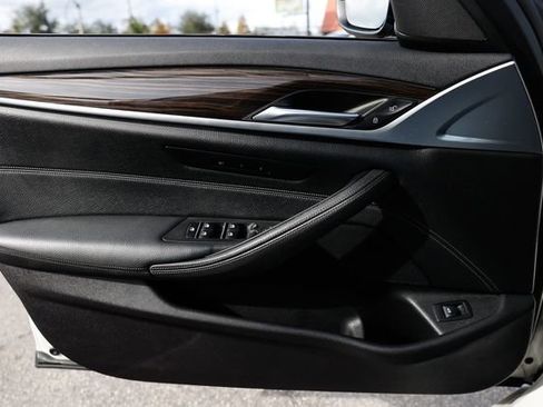 Used 2019 BMW 540i 540i image 50