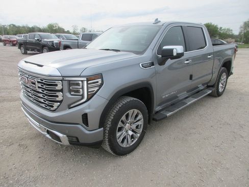 New 2026 GMC Sierra 1500 Denali AWD/4WD image 10