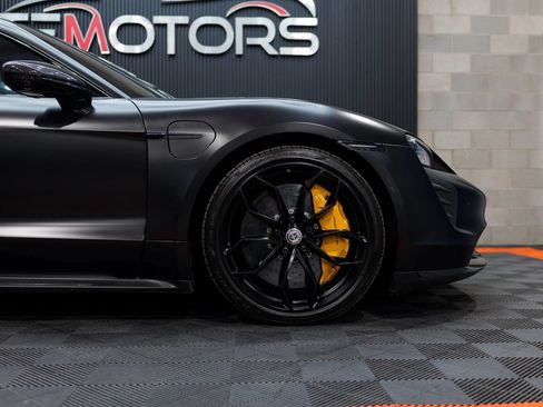 Used 2020 Porsche Taycan Turbo S AWD/4WD image 16