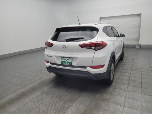 Used 2017 Hyundai Tucson SE w/ SE Popular Package 02 FWD image 9