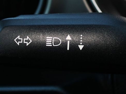 Used 2022 Jeep Gladiator Sport image 28