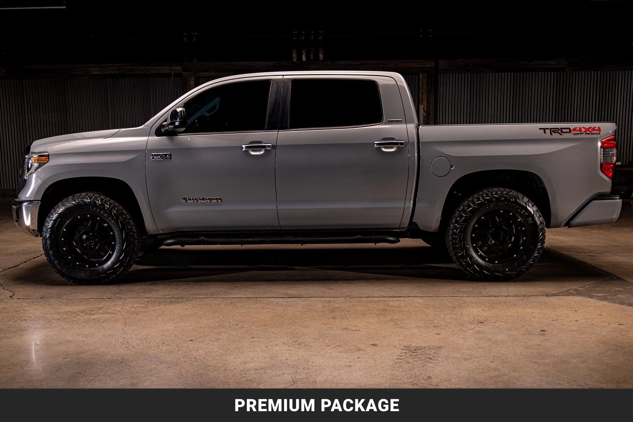 Used 2018 Toyota Tundra Limited w/ Limited Premium Package AWD/4WD image 5
