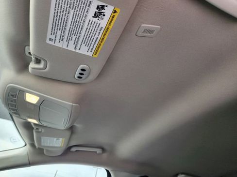 Used 2024 Ford Edge Titanium AWD/4WD image 26