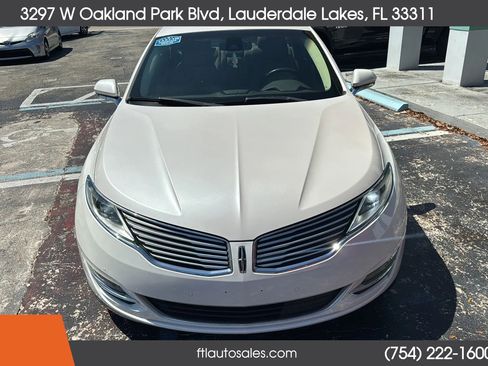 Used 2015 Lincoln MKZ Hybrid w/ Equipment Group 202A Reserve image 3
