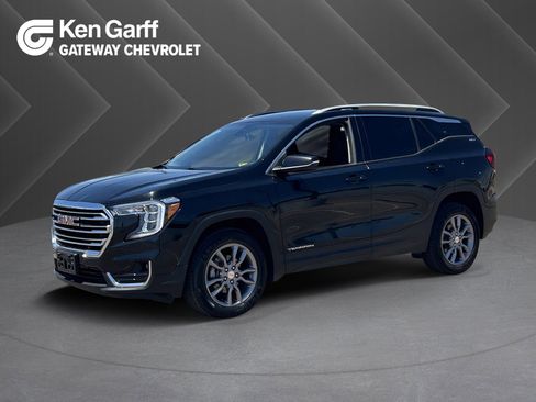Certified 2024 GMC Terrain SLT AWD/4WD image 1