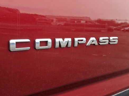 Used 2011 Jeep Compass Limited w/ Sun/Sound Group AWD/4WD image 28